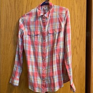 Levi’s Women’s Classic Fit Button Up